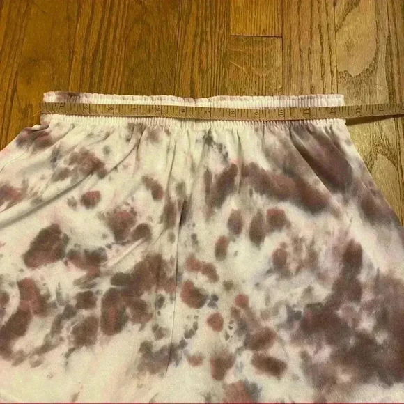 New tie dye shorts. - Picture 4 of 4